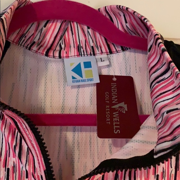 Kevin Hall Lady’s Dress. Sport attire. - Picture 4 of 5